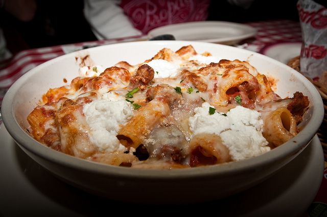 Find Fast, Affordable Italian Fare at the Lunch Buffet at Cantina Mamma Lucia